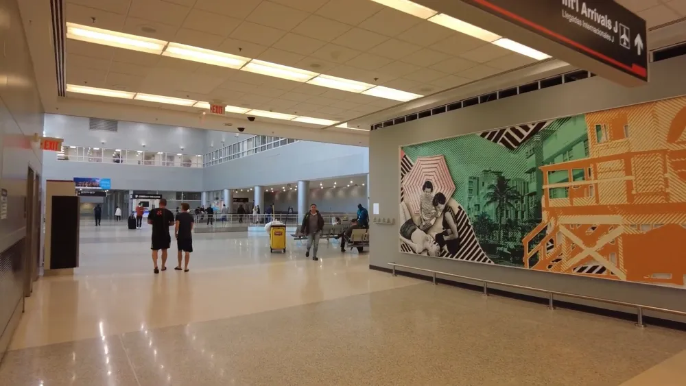 Аэропорт Майами - главный терминал