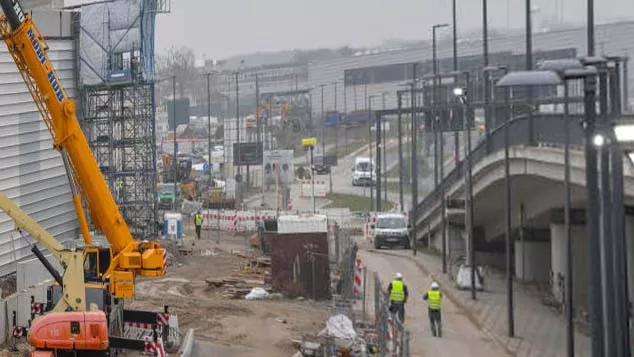 аэропорт Бранденбург строительство