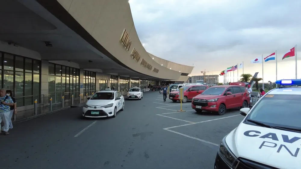 Аэропорт Манилы имени Ниноя Акино