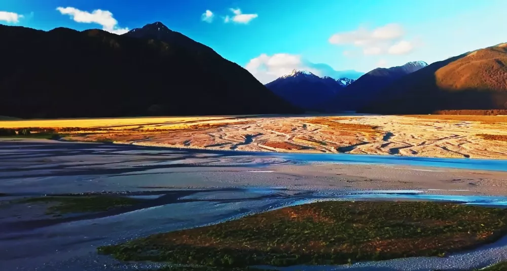 Артурс-Пасс — национальный парк, расположенный на Южном острове в Новой Зеландии