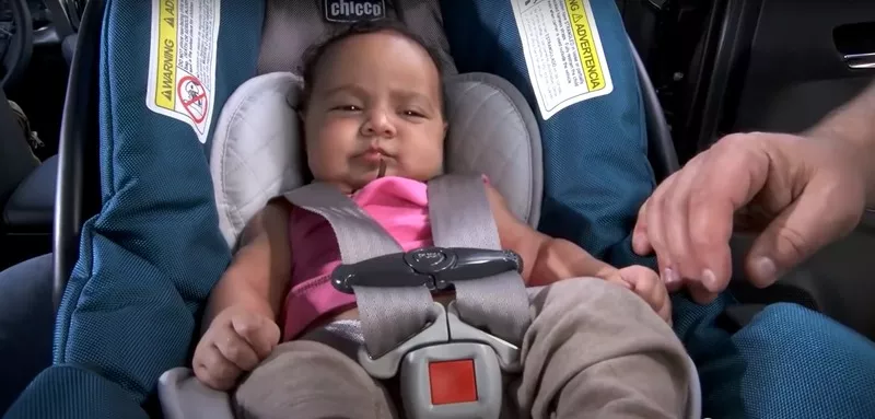 Детское автокресло колыбель