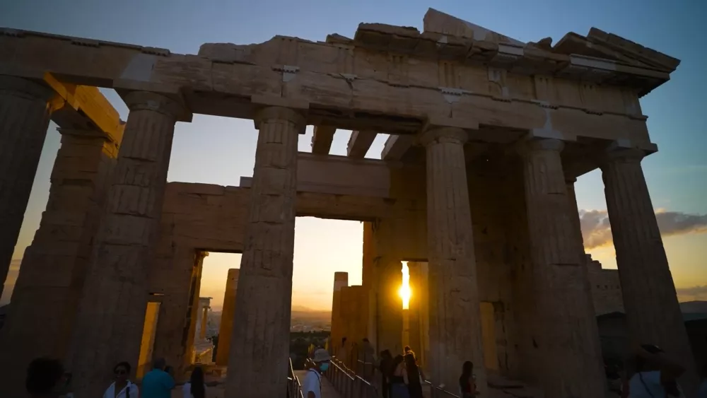 Древние руины храмов