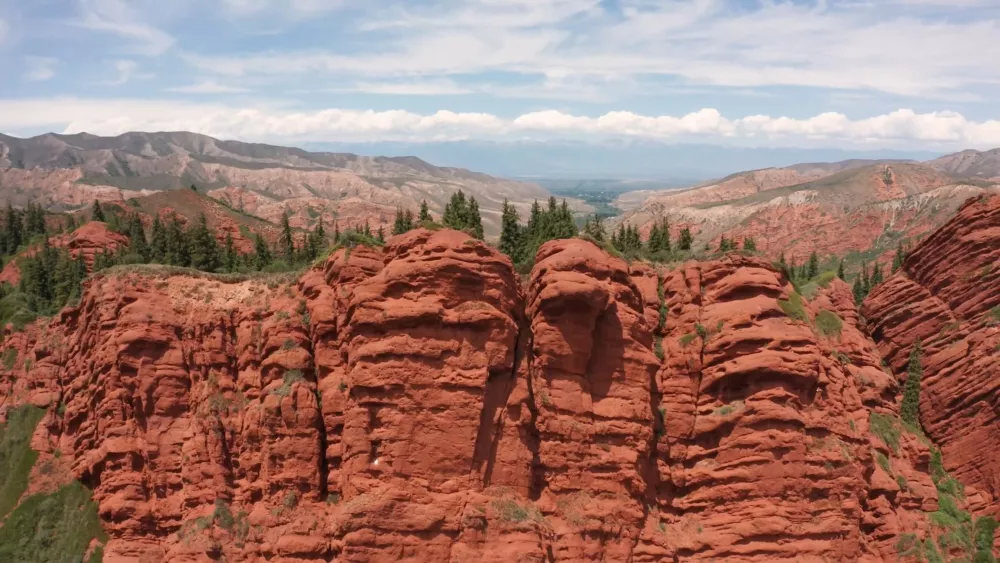 Джеты-Огузское ущелье