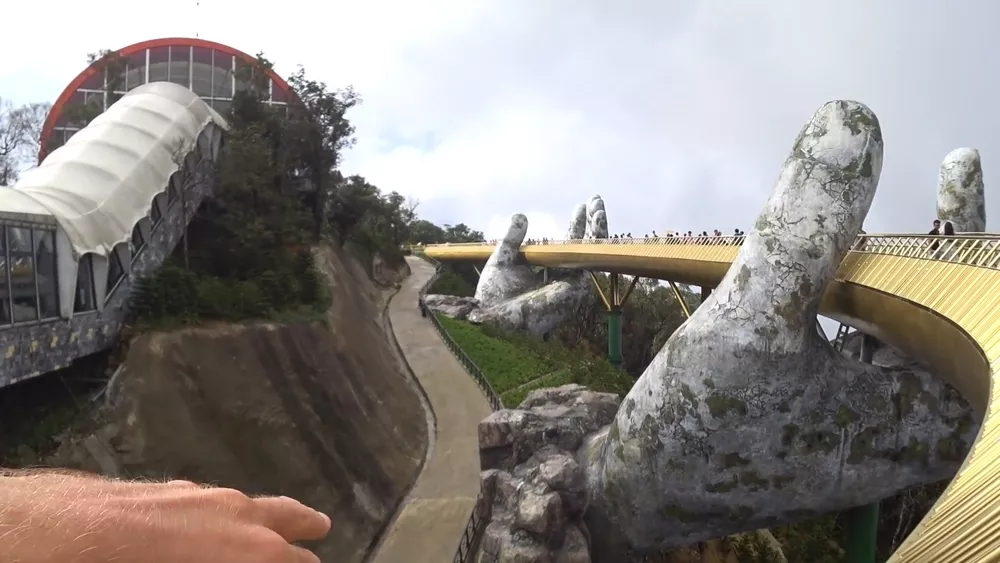 Фрагменты Золотого моста