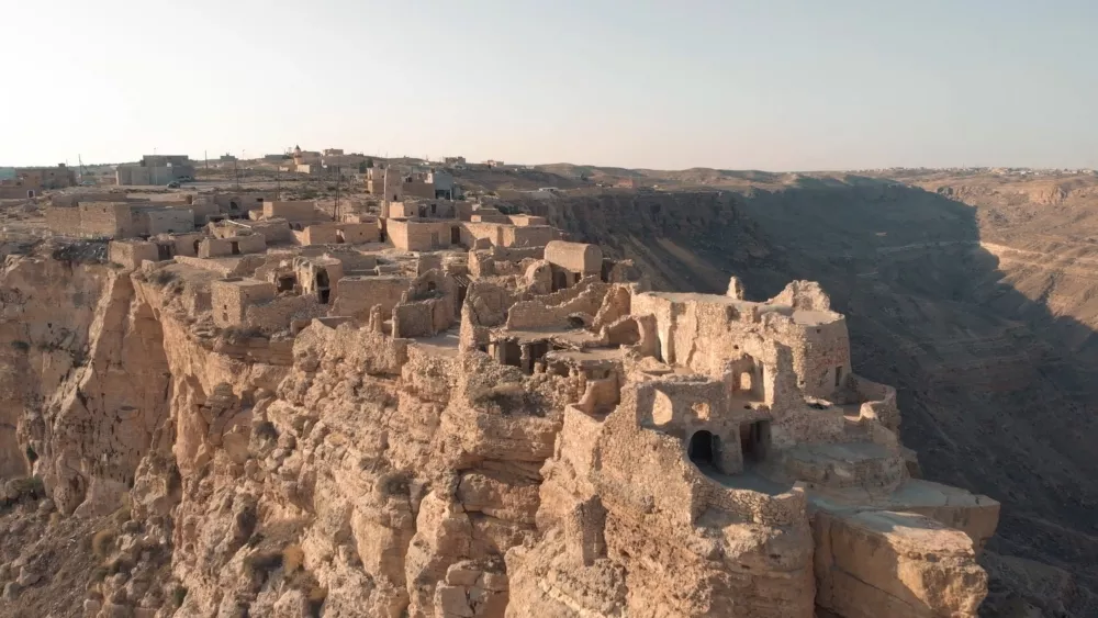 Горы Нафуса — горный массив в западной части Триполитании на северо-западе Ливии