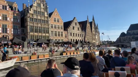 Граслей — набережная в историческом центре Гента