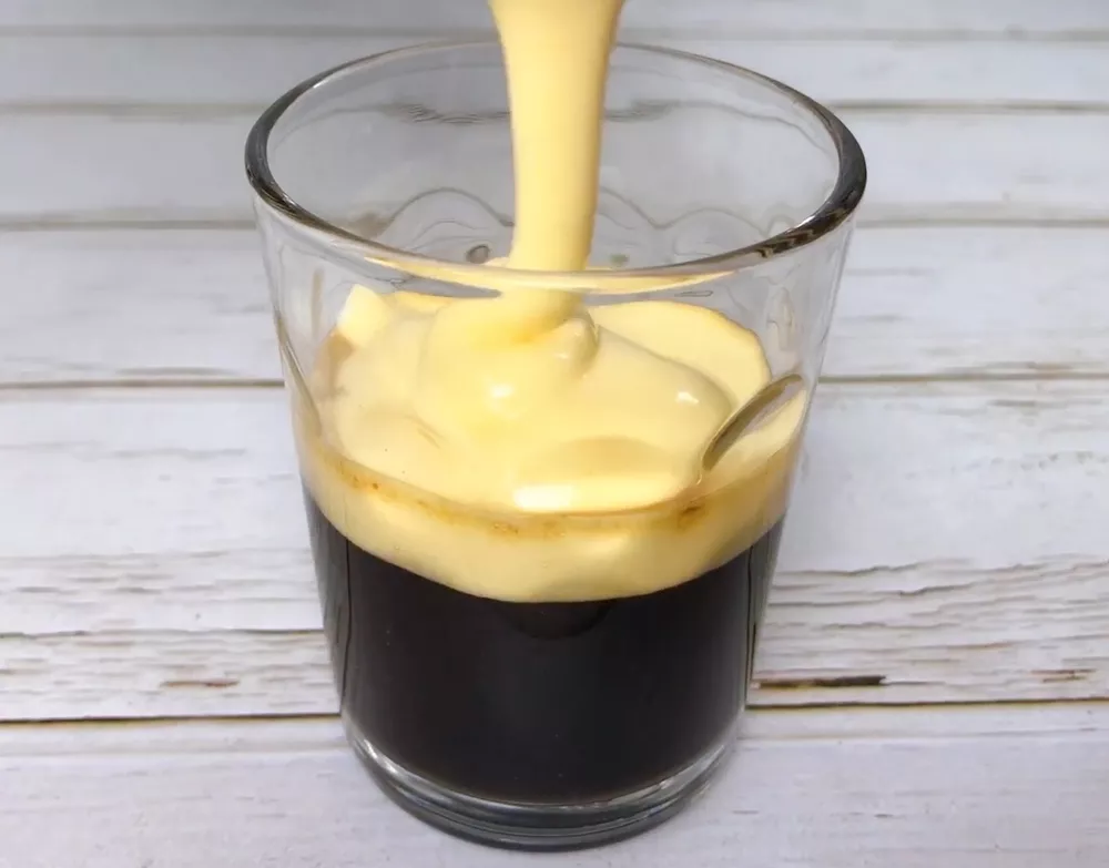 Кофе с яйцом