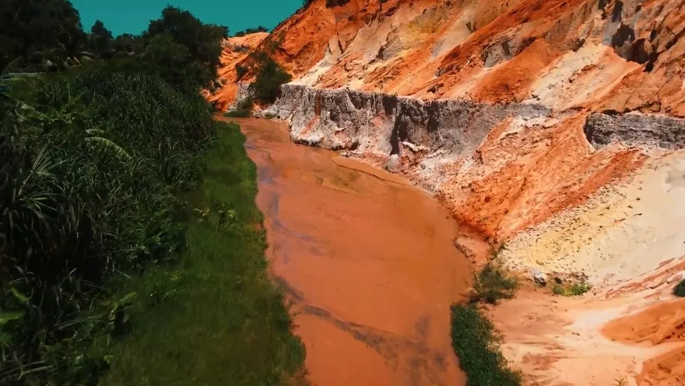 Красное ущелье