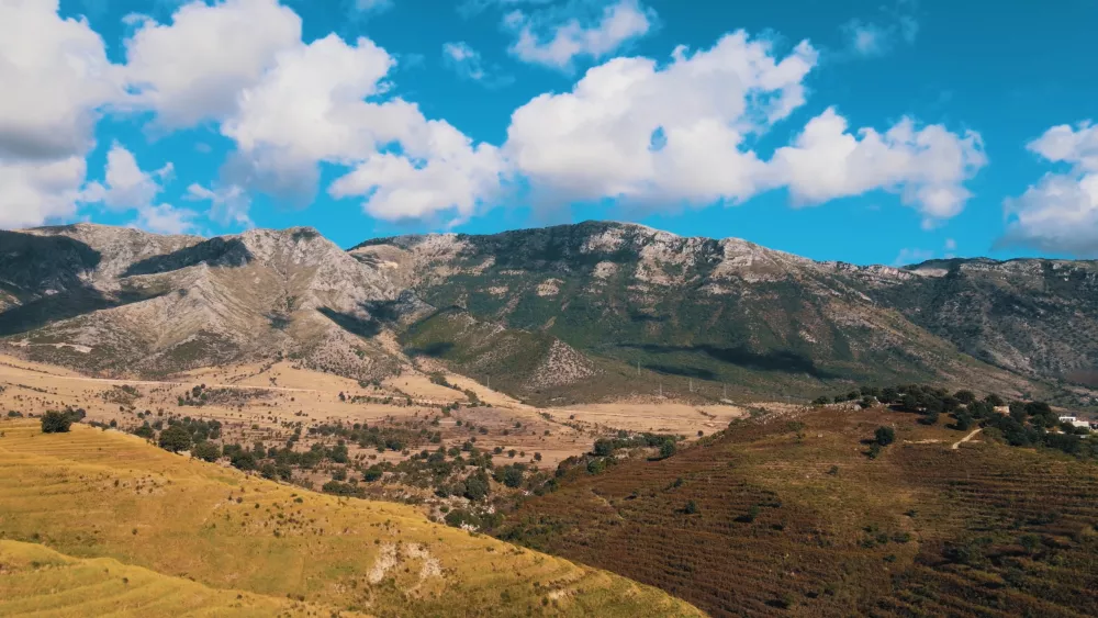 Ландшафт Албании очень разнообразен