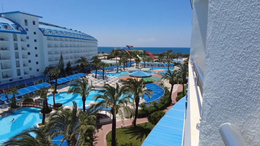 Лучшие отели Бельдиби к вашим услугам!