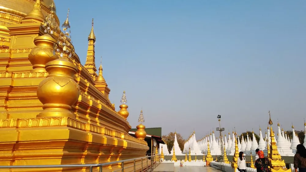 Мандалай - дворцовый комплекс