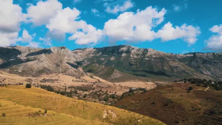 Мир без границ - Албания