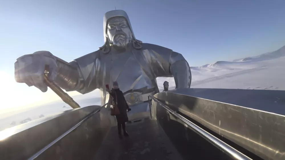 Монумент Чингисхану