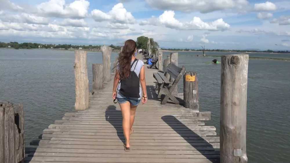 Знаменитый мост У Бейн в Мьянме