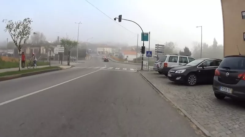 Оснащение автомобиля - зеркало заднего вида