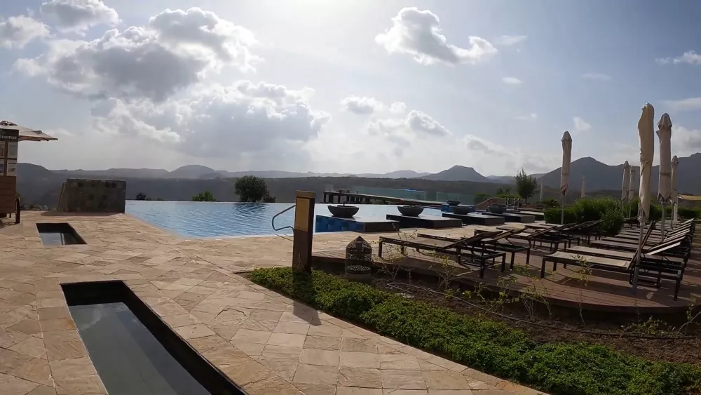 Курортный 5-звездочный отель Anantara Al Jabal Al Akhdar - один из лучших отелей Омана