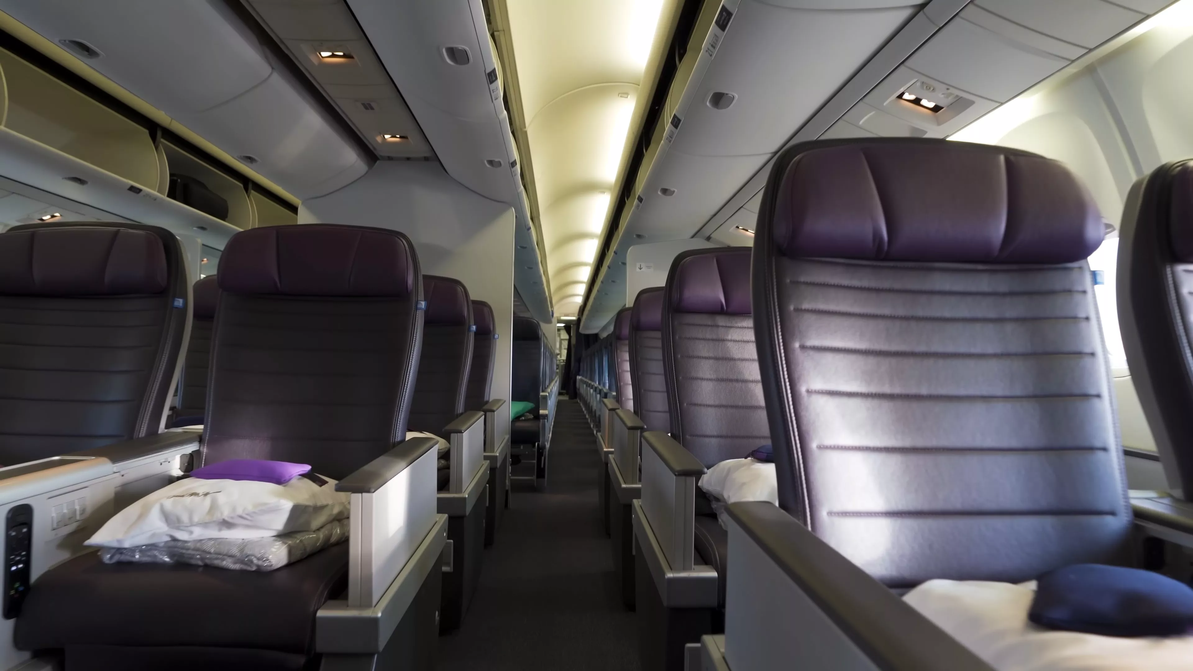 Пассажирский салон Боинг-757