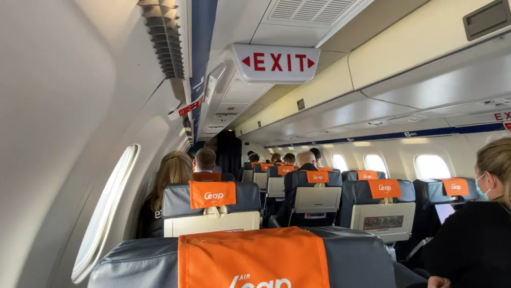 Пассажирский салон в Сааб 340