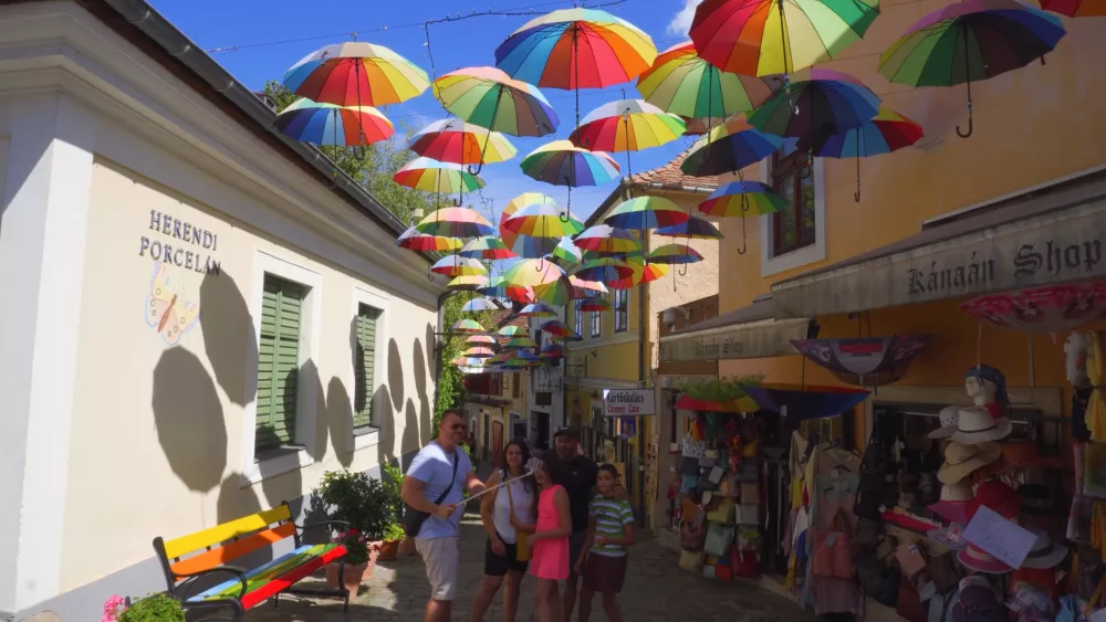 Печ – солнечная «столица» страны