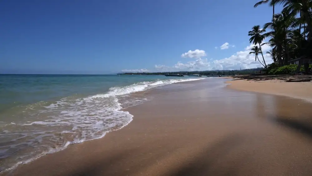 Пляжи Доминики