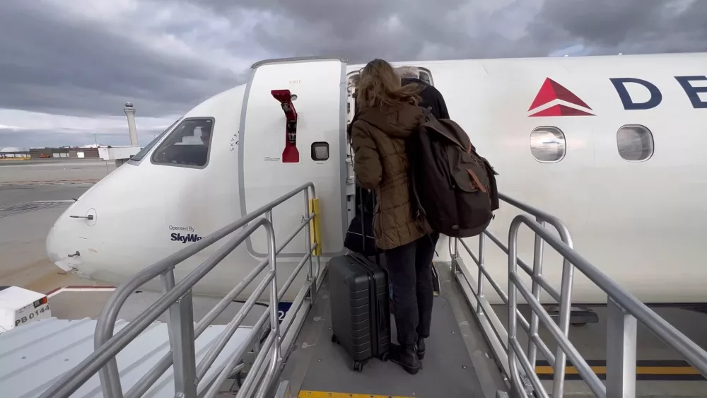 Внезапная поездка, а денег нет? Покупка авиабилетов в кредит - лучший способ решения проблемы!