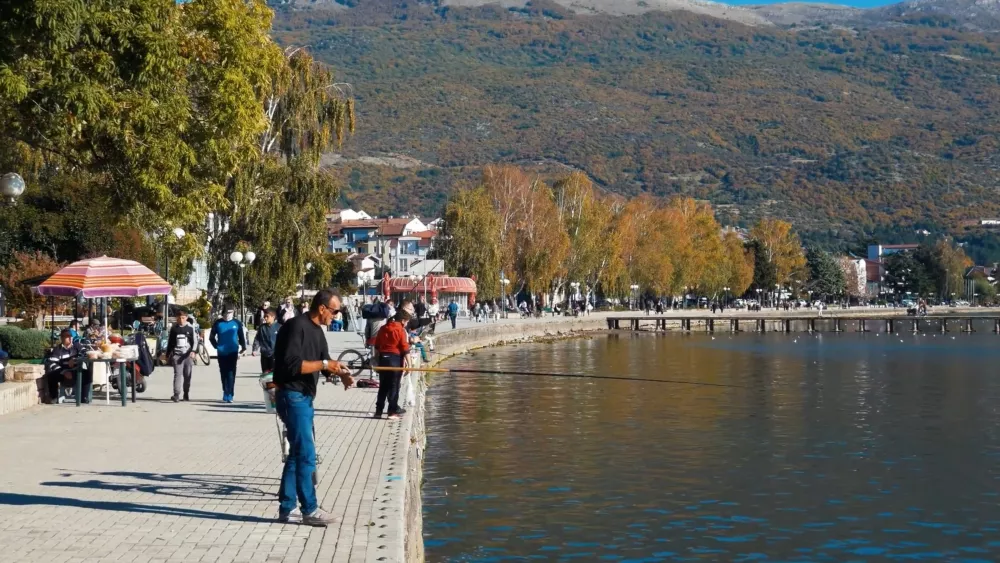 Прогулка по набережной (Охрид)
