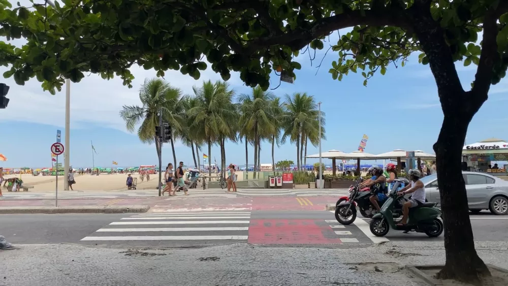 Прогулка по набережной Рио