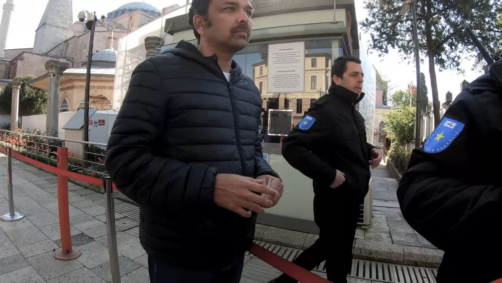 Проверка документов турецкой полицией