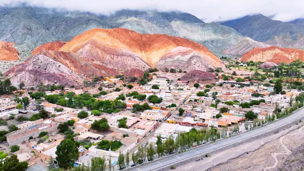 Пурмамарка — город в департаменте Тумбая провинции Жужуй в Аргентине