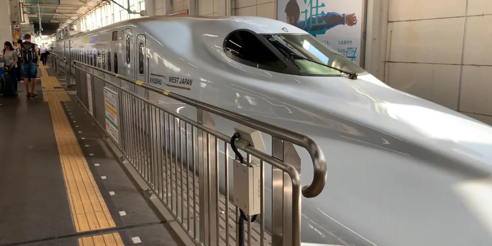 Скоростной поезд Синкансэн