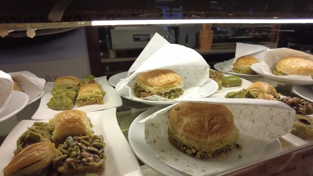 Сладкая вкусная пахлава - бесподобное турецкое блюдо