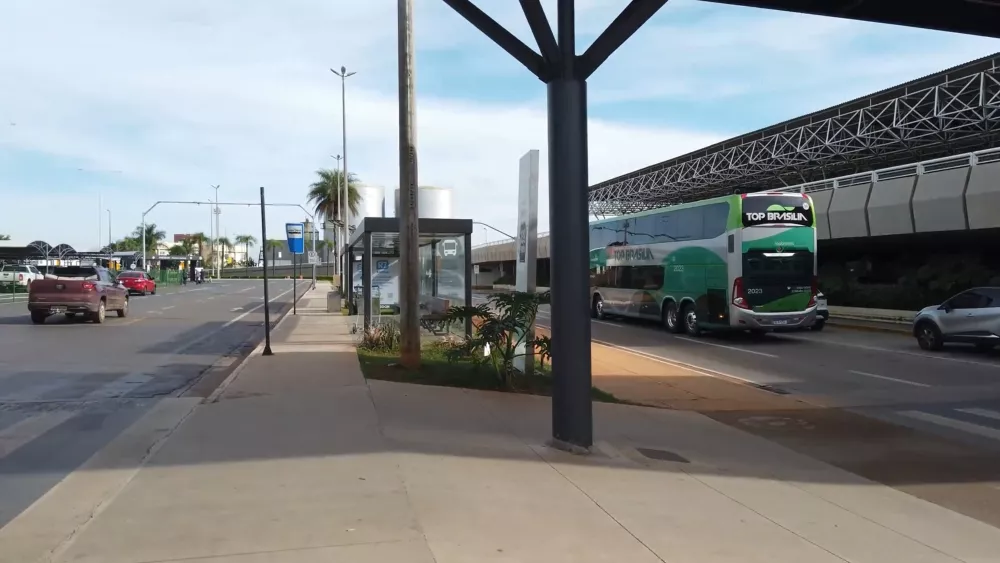 Терминал наземного транспорта аэропорта имени Кубичека