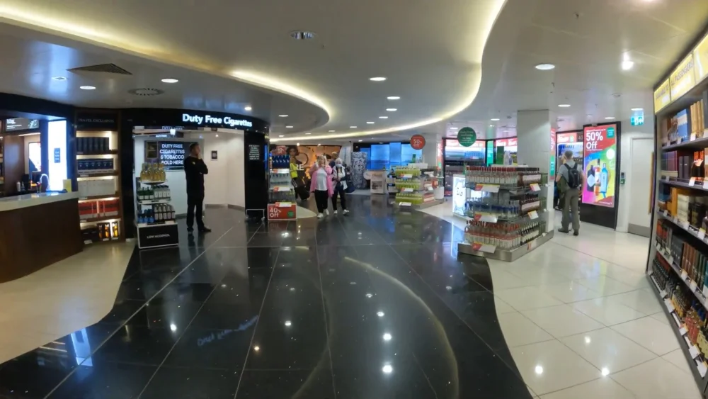 Аэропорт Глазго - торговая зона