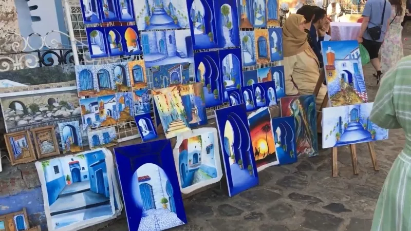 Торговые ряды на улицах Марракеша