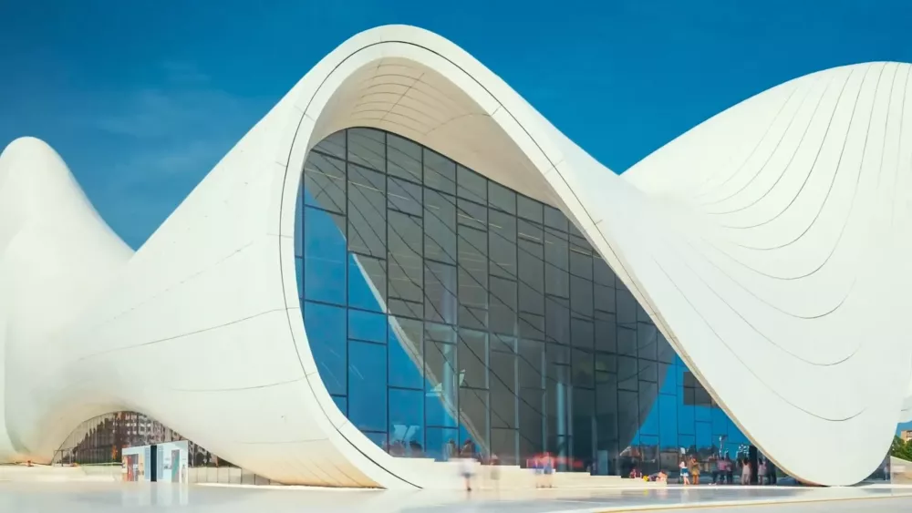 Центр Гейдара Алиева в Баку