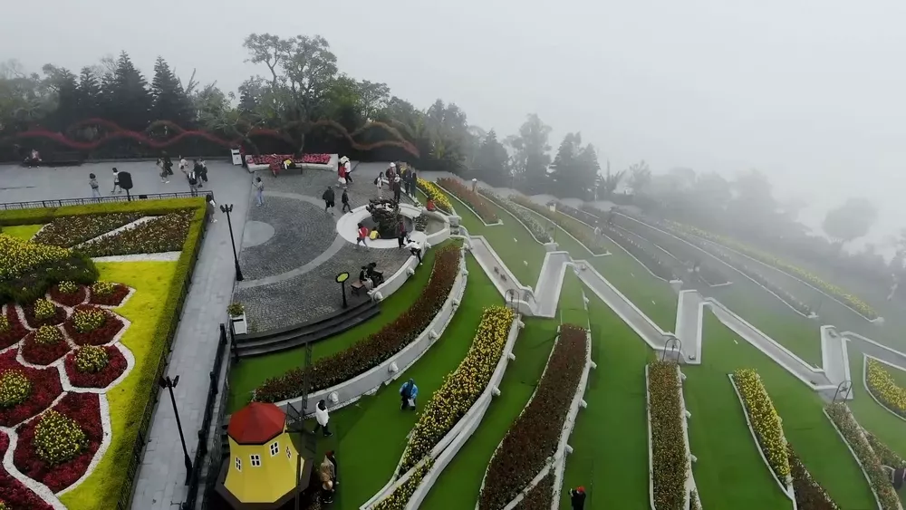 Цветочный сад Sun World Ba Na Hills