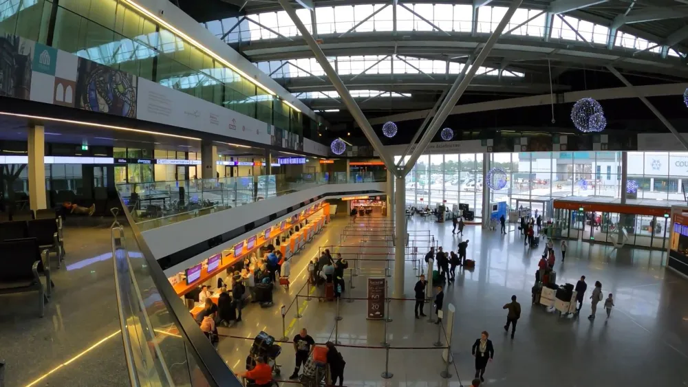 Варшавский аэропорт