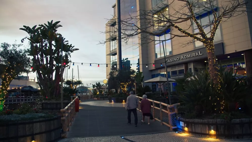 Вечерние улицы Гибралтара