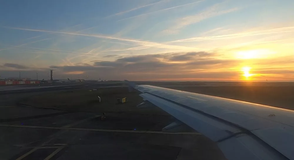 Вид из иллюминатора Airbus A318