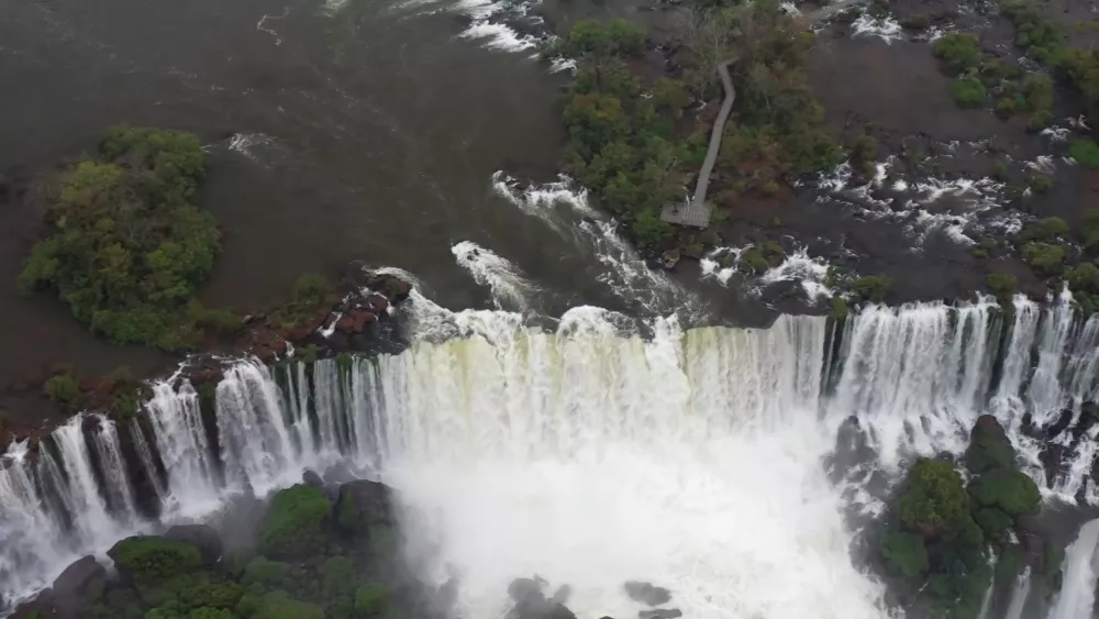 Водопады Игуасу