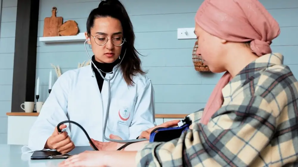 Частный врачебный прием таже оплачивается туристической страховкой