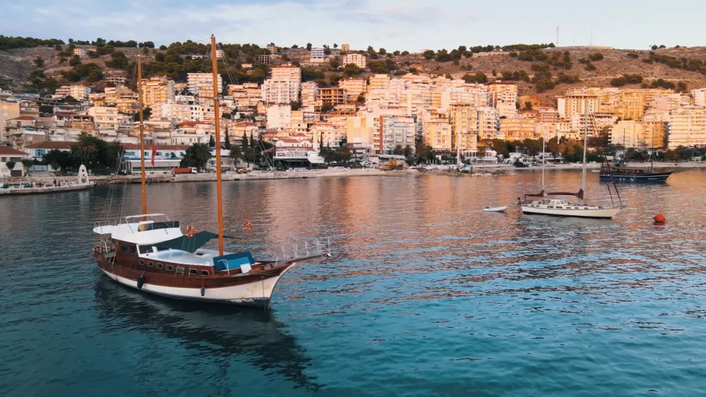 Второй по популярности курорт на юге Албании — Саранда