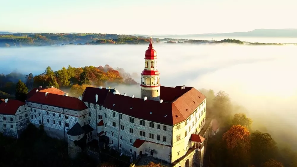 Замок Наход в Чехии