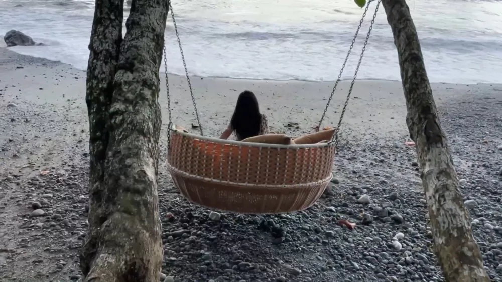 Зона отдыха на пляжах отеля Маканда